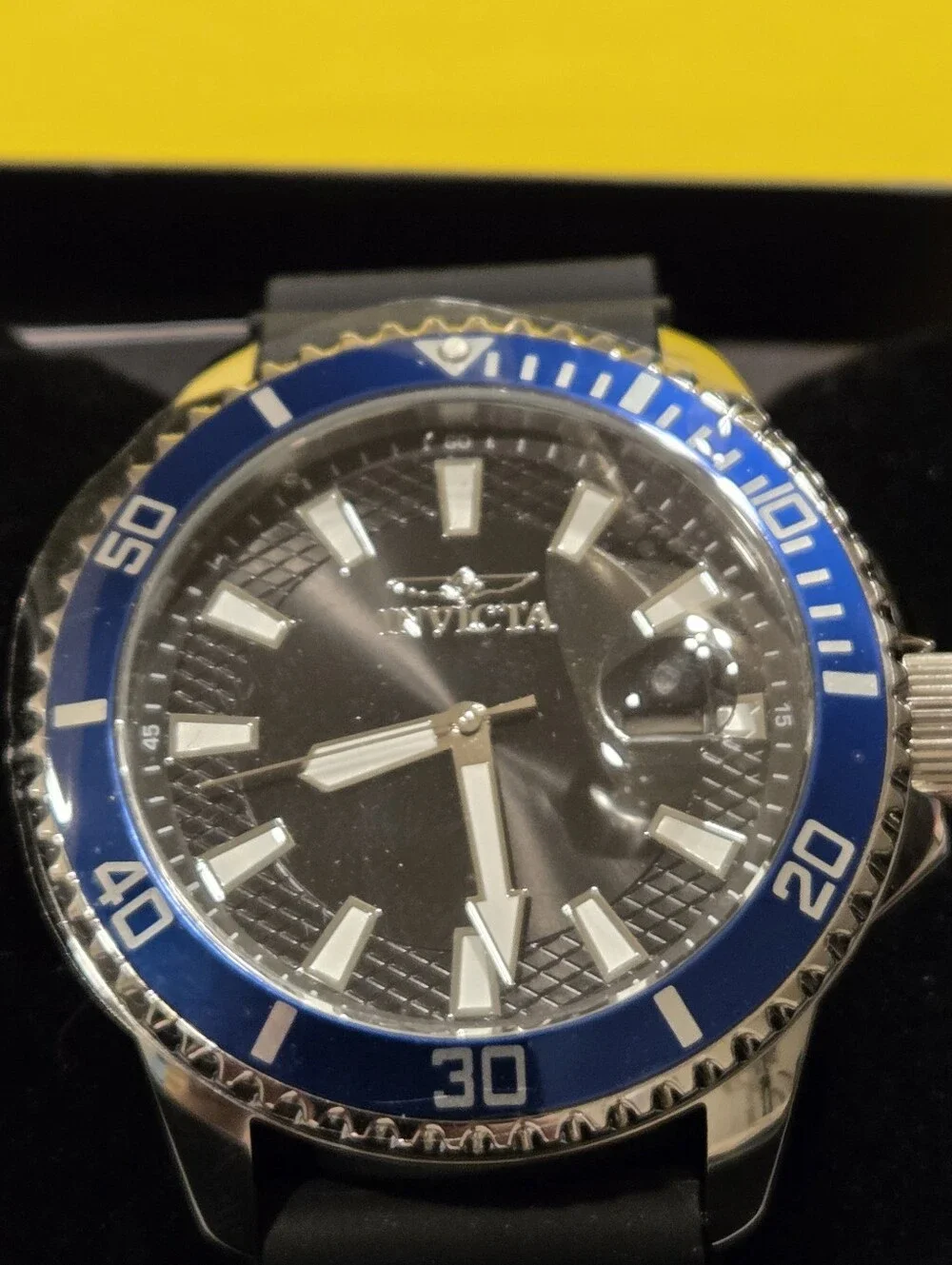 Invicta Pro Diver Men's Watch - 45mm. Black (46089) NIB *$395 Retail*